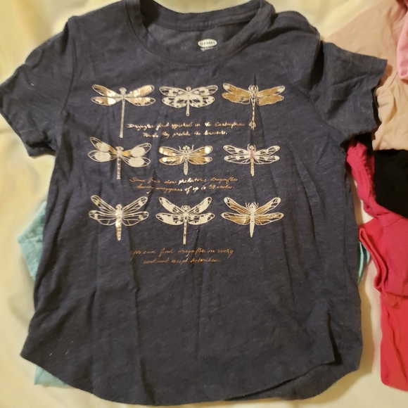 11 piece t shirt / tank lot size 5 - Picture 5 of 10